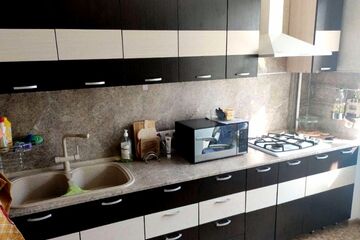 2-к квартира, 51,7 м², 2/5 эт.