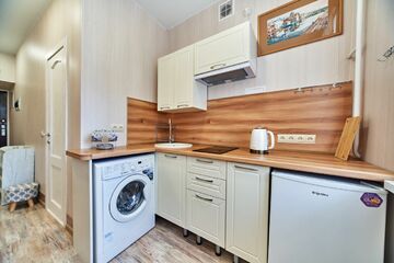 2-к квартира, 53,5 м², 1/4 эт.